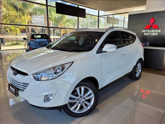 HYUNDAI IX35 2.0 MPFI GLS 16V FLEX 4P AUTOMÁTICO HYUNDAI IX35 2.0 MPFI GLS 16V FLEX 4P AUTOMÁTICO